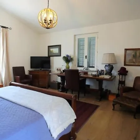 Bed & Breakfast Da Corinne Clery- Il Casale di Coco La Rocca